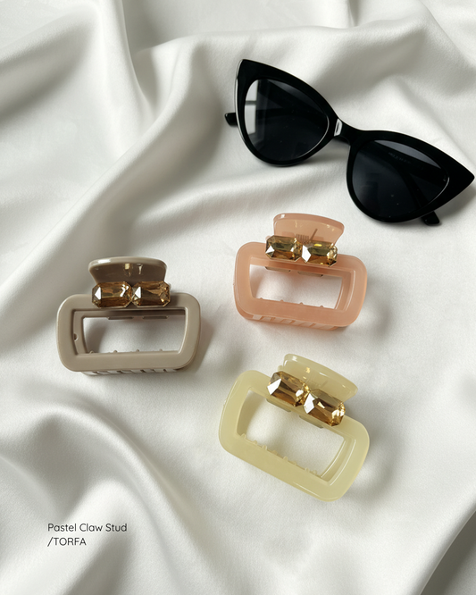 Pastel Claw Stud