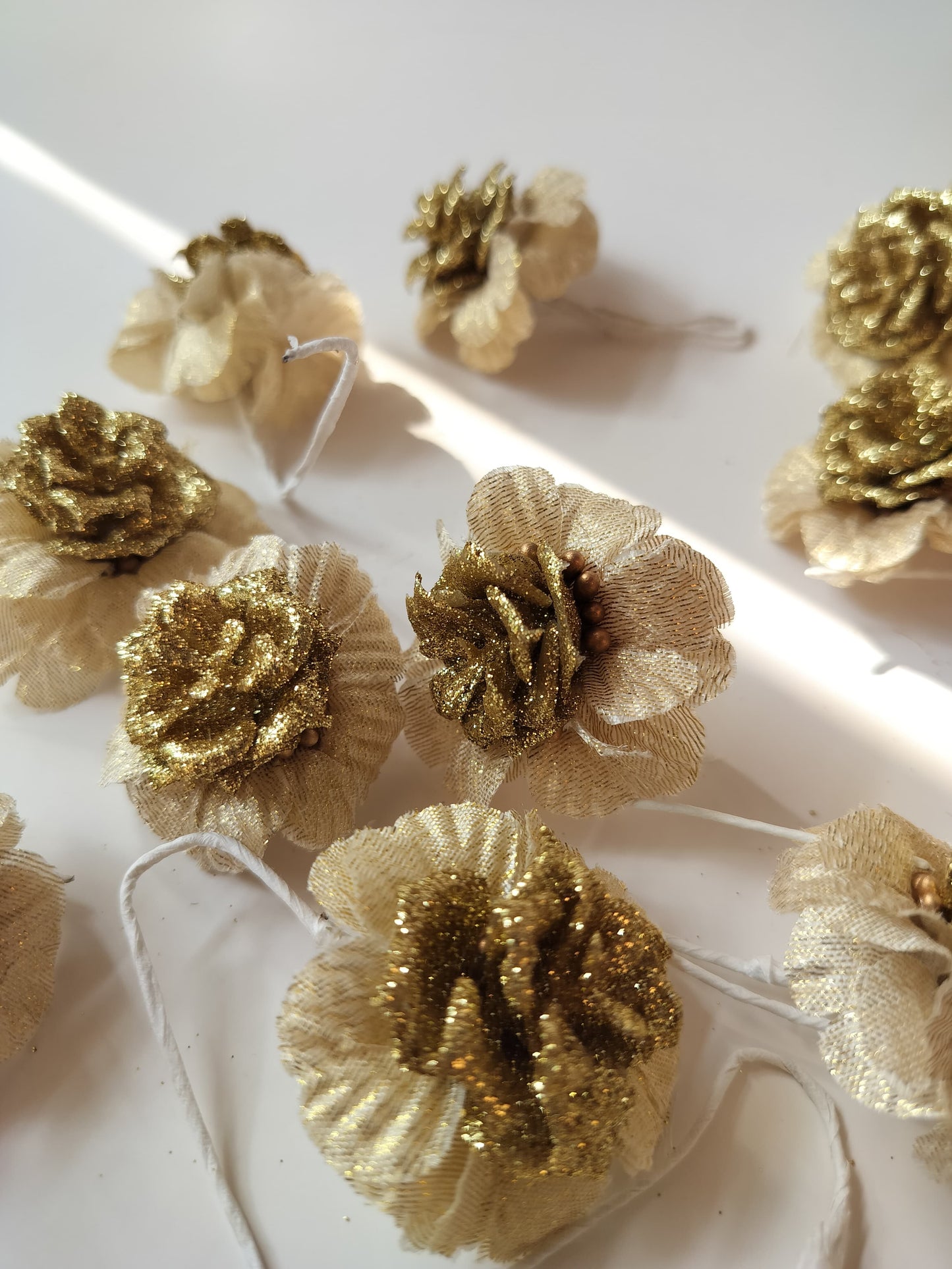 Hair Bun Pin Gloden Flower (Pack of 6)