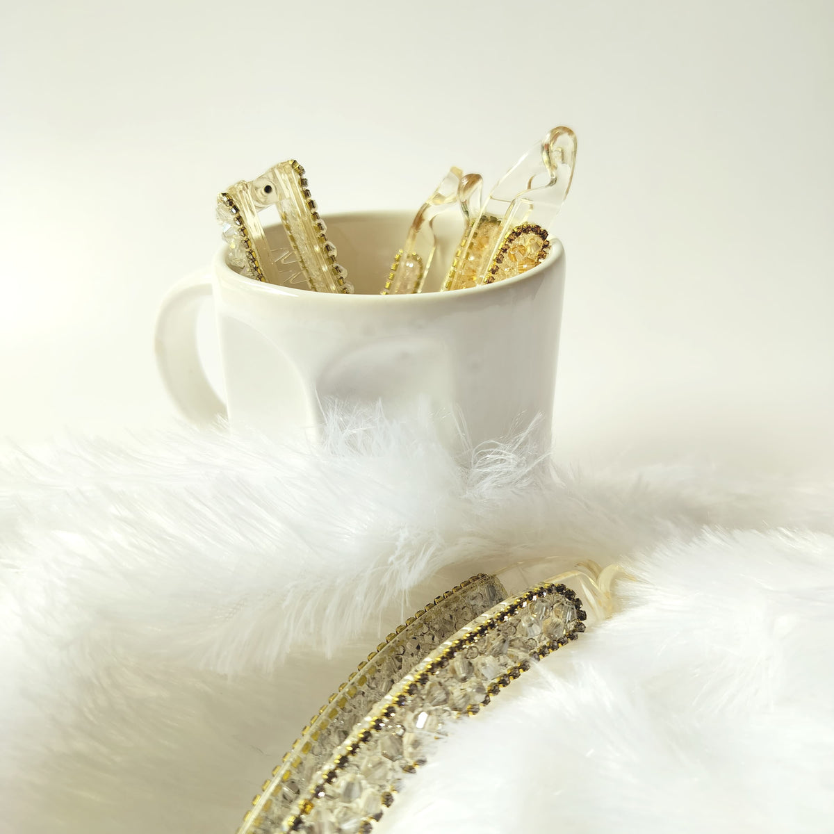 Banana Clip Shimmer Studs