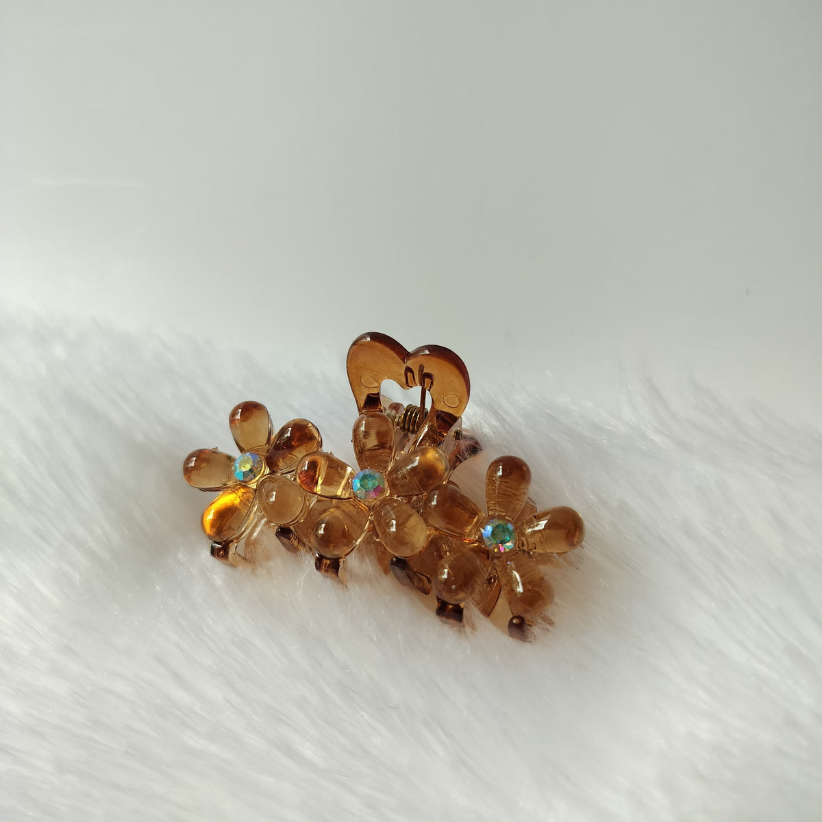 Flower Claw Stud (Pack of 2)