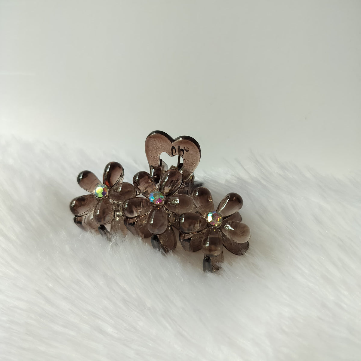 Flower Claw Stud (Pack of 2)